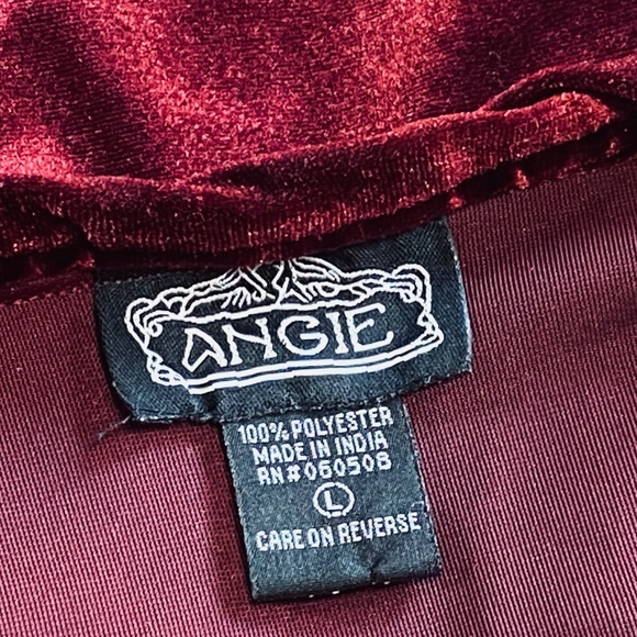 Angie Velvet Wrap Dress with Lace Detail – Burgundy, Size L - Picture 6 of 6